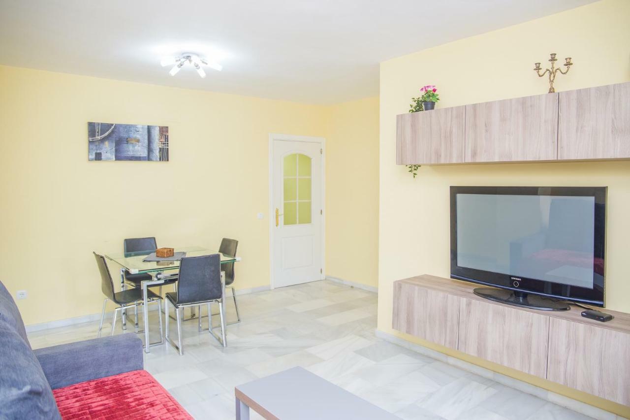1Br Beachfront Complex - Mi Capricho Sitio de Calahonda Ngoại thất bức ảnh